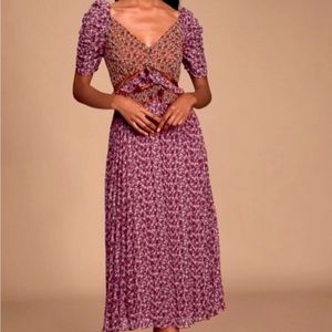 Lulu’s NWT en saison Large dress